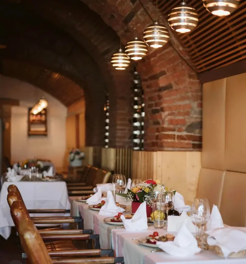 Restaurant nuntă Sibiu – La Turn